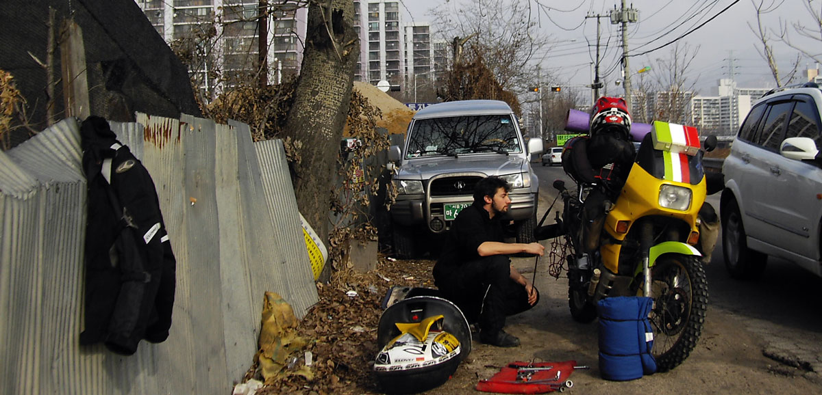 gionata-nencini-partireper-honda-transalp-un-viaggio-nel-mondo-in-moto-tour-transasiatico-corea-del-sud-seoul